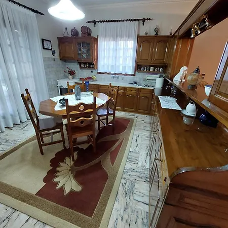 Apartment Giorgos Litsa *