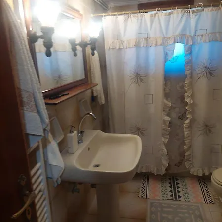 Daire Giorgos Litsa Zaharo